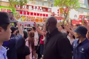 现场人气火爆追梦·格林中国行现身广东汕头